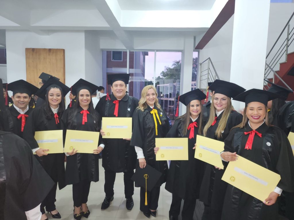 Ceremonia Solemne de Egreso 2024 – Postgrado – Facultad de Ciencias ...